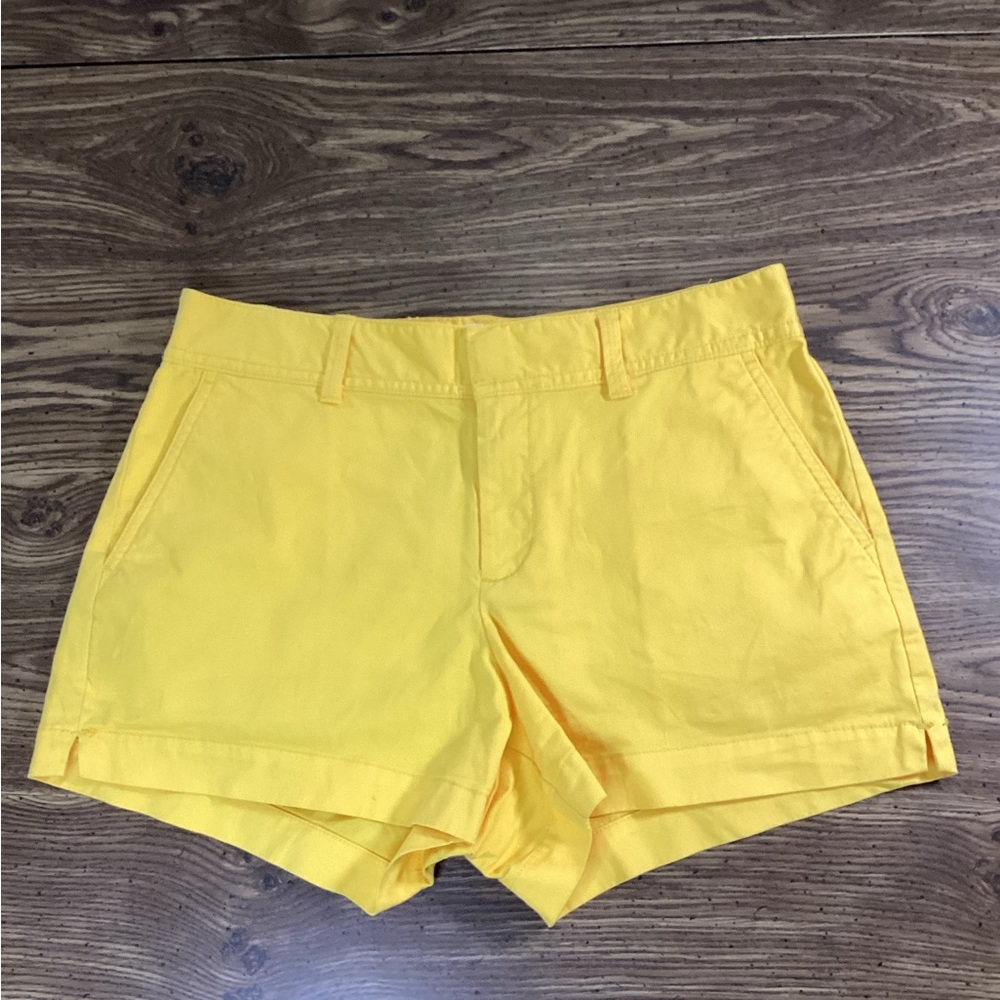 Gap City Short Yellow Size 4